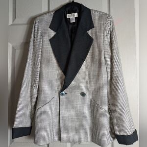 Vintage Cristina's Plaid Blazer With Black Lapel and Cuffs Size Large